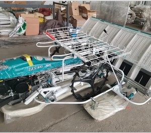 Moteur <span class=keywords><strong>Yamaha</strong></span> 6 rangées marchant derrière transplanteur de riz en vente - Product Image 1
