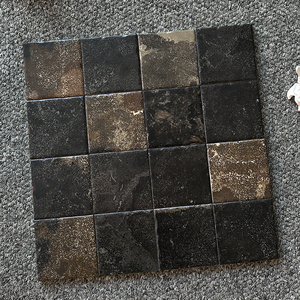 <span class=keywords><strong>Azulejo</strong></span> de pared de porcelana antideslizante de 98.5x98.5mm con patrón de <span class=keywords><strong>piedra</strong></span> negra y dorada. - Product Image 1