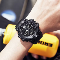 Nouvelle Arrivée : Montre de Sport Homme Étanche LED, Montre-Bracelet Électronique Digitale Multifonction pour Étudiants en Caoutchouc pour Sports de Plein Air