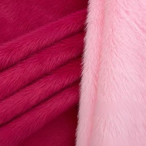 Nouveau Tissu en Fausse Fourrure de Lapin à Poil Court et Lisse Rose Bébé, Anti-Peluchage, Idéal pour Oreillers, Vêtements pour Enfants, Lits pour Animaux, Projets DIY et Textiles de Maison - Collection 2026 - Product Image 3