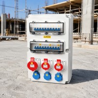 Boîtier de distribution étanche IP66 IEC60529EN pour extérieur, 3P 400V 63A, 6 prises, ABS+PC, CE RoHS, personnalisable OEM, compact et portable