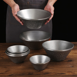304 Stainless Steel Salad Bowl Thick Hammered V Shaped Bowl For Party Dessert Ice Noodle - Product Image 2