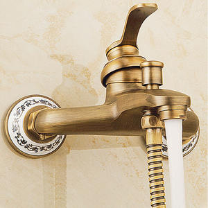 Ensemble de douche simple tout en cuivre français Pommeau de douche à main côté <span class=keywords><strong>baignoire</strong></span> sans pulvérisation supérieure dans le robinet mural - Product Image 4