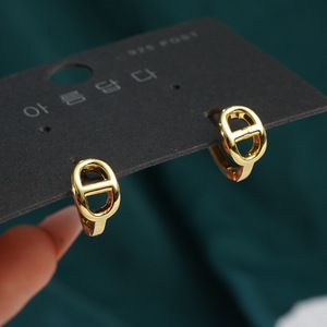 Gold Double D <b>Cuff</b> <b>Earrings</b> Geometric Zinc Alloy Fashion Minimalist Style For Women Gift - Product Image 1