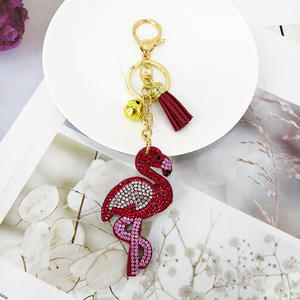 Porte-clés pompon en velours coréen, flamand rose, pendentif Flash, sac, accessoires de voiture, nouvelle collection, <span class=keywords><strong>2022</strong></span> - Product Image 5