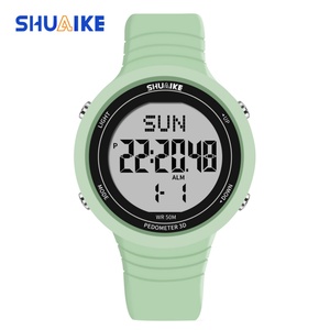 Nouvelle montre numérique de luxe pour hommes, résistante à l'eau, chronomètre, design lumineux dans le noir avec des thèmes sportifs et de dessins animés - Product Image 6