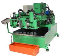Machine de moulage par pression, d'inclinaison par gravité, avec entraînement hydraulique en cuivre