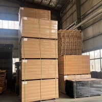 Panneau de fibres de bois MDF écologique de première qualité, surface haute brillance, résistant à l'humidité, design contemporain, utilisation intérieure, HDF 18 mm pour cuisine