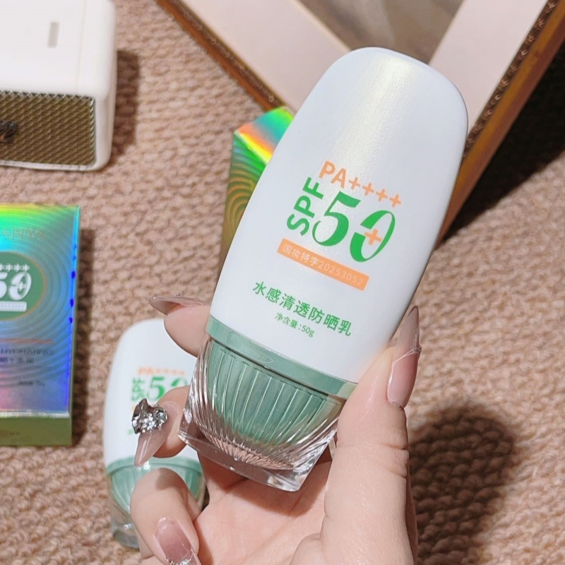 ครีมกันแดดไฮบริดสำหรับผิวหน้า SPF 50++++