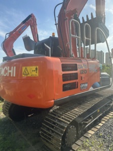 Excavatrice Hitachi ZX120 d'occasion, 12 tonnes, hydraulique, sur chenilles, d'origine japonaise, Hitachi, bon état, faible nombre d'heures, prix avantageux - Product Image 3
