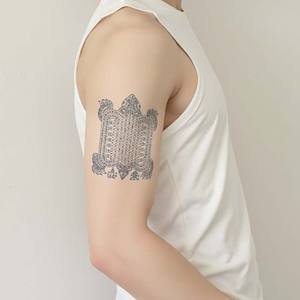 <span class=keywords><strong>Tatouage</strong></span> temporaire <span class=keywords><strong>tatouage</strong></span> semi permanent étanche à la sueur dure 2 semaines <span class=keywords><strong>tatouage</strong></span> anti-friction à base de plantes réaliste pour le corps du bras - Product Image 4