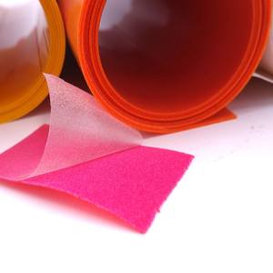 Film de velours de lettrage de <span class=keywords><strong>flocage</strong></span> de vinyle de transfert de chaleur <span class=keywords><strong>pour</strong></span> le fer de T-shirt de machine de <span class=keywords><strong>presse</strong></span> de chaleur sur l'impression de HTV - Product Image 1