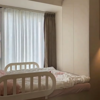 Ensemble de chambre à coucher personnalisé Lit Chevet Armoire Murale Meuble de rangement - Style moderne minimaliste Idéal pour les appartements - Dimensions personnalisées
