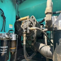 Excavatrice sur chenilles amphibie hydraulique multifonction Kobelco SK210LC d'occasion, modèle 2021, 22 tonnes, haute efficacité, pompe 90% neuve, Japon