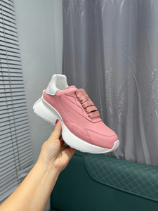 Alexander 2026 Tendance Mode Printemps Baskets Montantes Sportives Confortables Oversize Rétro Légères à Semelle Épaisse Mc.Queen - Product Image 1