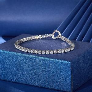 สร้อยข้อมือรูปหัวใจทันสมัยเครื่องประดับแฟชั่นหินเพทายแท้ทำจากทองเหลืองประกายเพชรและพลอยเทียมตามสั่ง - Product Image 3