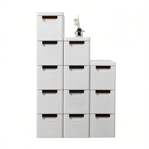 Gabinete de Almacenamiento Rodante Estrecho y Delgado de 5 Niveles, Organizador de Plástico para Baño y Dormitorio con Ruedas, Diseño Minimalista Desmontable - Product Image 1