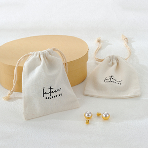 Emballage cadeau personnalisé écologique avec logo imprimé, pochette en tissu de lin pour savon et bougie, sac à poussière en coton blanc beige avec cordon de serrage - Product Image 1