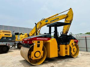 Compacteur routier statique à double tambour Dynapac CC422 & CA30D d'occasion avec moteur diesel Cummins, composants principaux de la pompe, modèle 2010 - Product Image 4