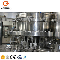 Ligne de production de boissons gazeuses, de limonade et d'eau gazeuse entièrement automatique, système de remplissage et de sertissage