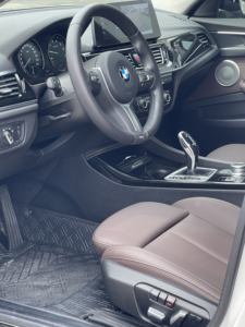 BMW Série 1 d'occasion, modèle 2021, 120i M Sport Shadow Edition, 21 104 milles, 1.5T avec 140 ch, conduite à gauche - Product Image 4