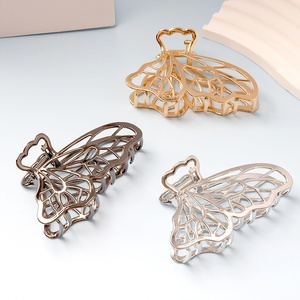 Fermagli per Capelli di Alta Gamma Francesi con Farfalla Traforata e Clip a Squalo, Accessorio per Capelli con Strass e Materiale in Ferro, Popolare tra le Celebrità di Internet - Product Image 1