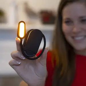 Própria Patente Ajustável Alta Cor Preto Brilhante Clipe USB Recarregável LED Book Light Para Leitura na Cama