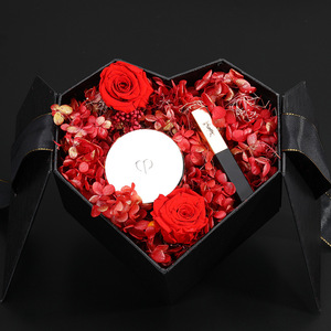 Box Wholesale Valentine's Day Black Octagonal Heart-shaped Art Paper Luxury Roses Eternal Flower Packing Box