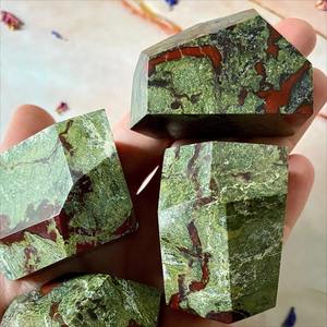 CrystalHola Piedra Natural Verde Cruda, Piedra de Sangre de Dragón, Cuarzo Freedom, Reiki Curativo, Decoración de Alta Calidad para el Hogar y la Oficina, Regalo - Product Image 3
