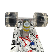 Offre Spéciale skateboard rétro en plastique de 22 pouces nouveau modèle de poisson avec matériaux en aluminium PU sélection de couleurs pour adultes