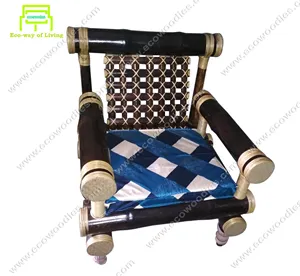 Canapé de luxe en bambou au Design moderne et écologique avec accoudoir, coussin bleu et blanc pour le salon