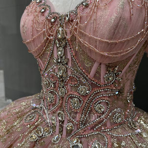 ชุดเดรสงาน Quinceanera สีโรสโกลด์ ประดับด้วยงานปักโลหะ ลูกปัด และแอพพลิเค พร้อมชายกระโปรงยาวแบบ Chapel Train ทรงบอลกาวน์ สำหรับงานปาร์ตี้ - Product Image 6