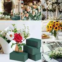 Arrangement de fleurs fraîches, mousse florale verte luxueuse pour les fleuristes, décorations pour anniversaires, remises de diplômes, mariages et fêtes