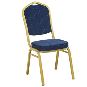 अनुकूलित डिजाइन मुक्त नमूना सस्ते Stackable सोने पार्टी के लिए लाल घटना शादी होटल भोज कुर्सियों बिक्री