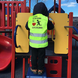 印花 EN 1150 100% 聚酯纤维反光骑行黄橙色儿童安全背心，适合步行、跑步、徒步旅行 - Product Image 4