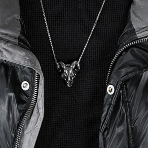 Collar de acero de titanio con cabeza de cabra y calavera oscura, estilo retro único y a la moda, colgante gótico de diablo/Sátaná, nicho y exclusivo - Product Image 2