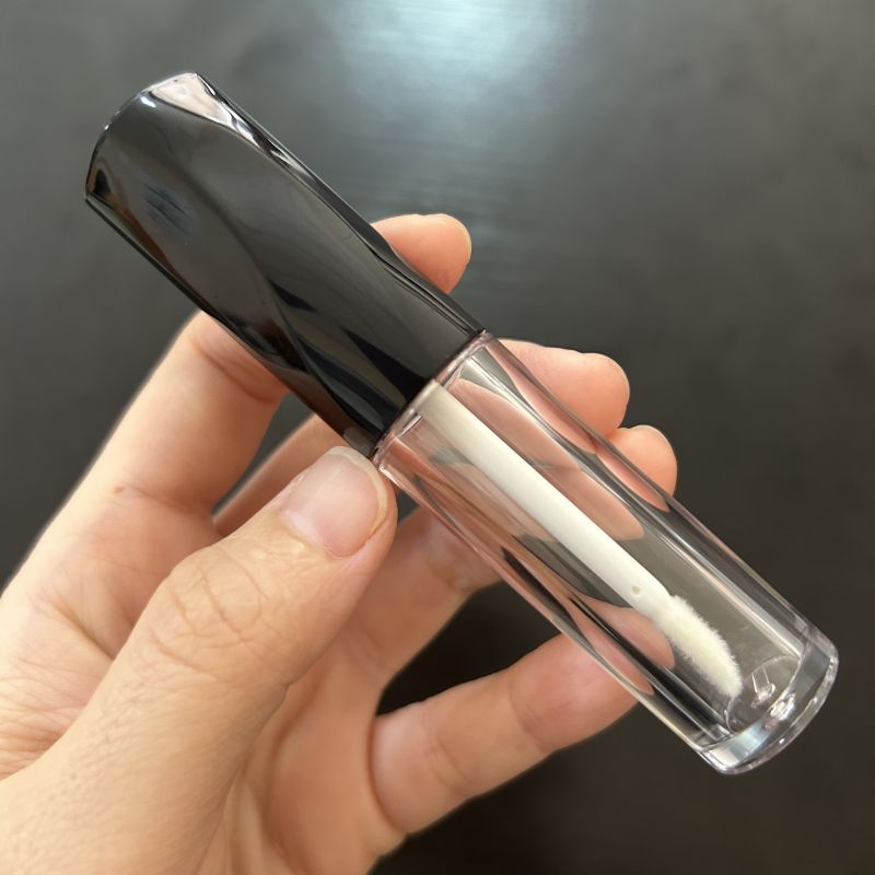 Tubo nero corto da 5 ml