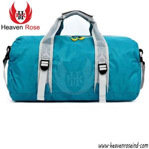 Sac de voyage de sport léger à logo personnalisé, polochon étanche en PVC et nylon de grande capacité pour la salle de sport, la randonnée et l'entraînement en plein air - Product Image 2