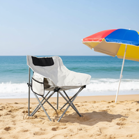 Chaise pliante portable à dossier bas avec poche latérale pour le camping, la pêche, la plage, les pique-niques et les loisirs en plein air