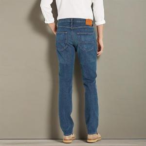 Designer American Winter Jeans en denim noir pour hommes Vêtements pour hommes - Product Image 1