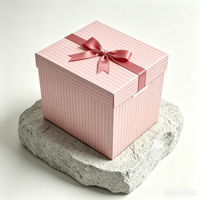 Boîte cadeau personnalisée de Noël, rose avec poignée, robuste et durable