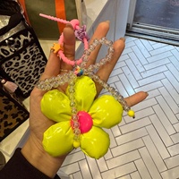 Petit porte-clés en cuir verni et toile avec breloque en forme de fleur, accessoire de décoration, petit cadeau