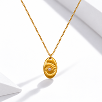 Collier avec pendentif en perle ovale, acier inoxydable, plaqué or 14 carats, design sculpté imitation perle
