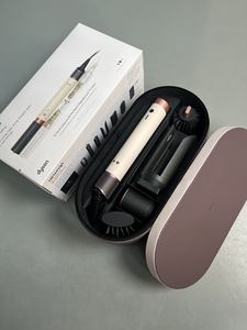HS09 le dernier lisseur Coanda 2x AirwrapES de Dysoning, avec technologie ionique - Product Image 4