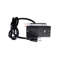 Prise de table industrielle IP44 1 prise standard américaine 1 USB a 1 USB C 10A Câble de 1,5 m pour table de canapé