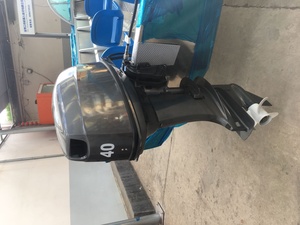 Moteur marin 40 CV 2 temps refroidi par eau, 24 litres, externe, manuel, neuf ou d'occasion, options essence - Product Image 1