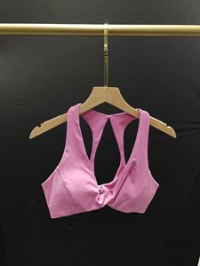 Conjunto de traje de yoga deportivo nuevo europeo y americano, espalda de belleza para correr, Top ajustado para mujeres - Product Image 2
