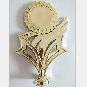 Oro deportes Victoria general estrella en ascenso trofeo dorado - Product Image 5