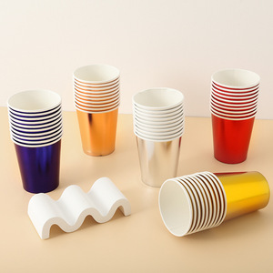 Vaso de Papel Desechable de Alta Calidad de 9oz, Vaso de Papel con Lámina Dorada para Fiestas - Product Image 4