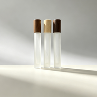 Flacon pulvérisateur cylindrique de luxe en verre dépoli transparent de 10 ml avec bouchon en bois, vente en gros